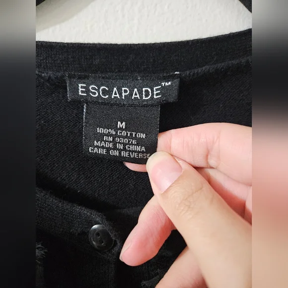 Escapade Black Ruffled Cardigan - Picture 4 of 4